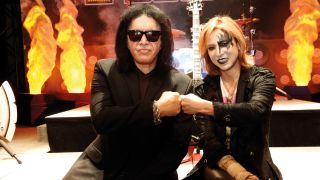 Yoshiki bros down with Gene Simmons, one of his inspirations