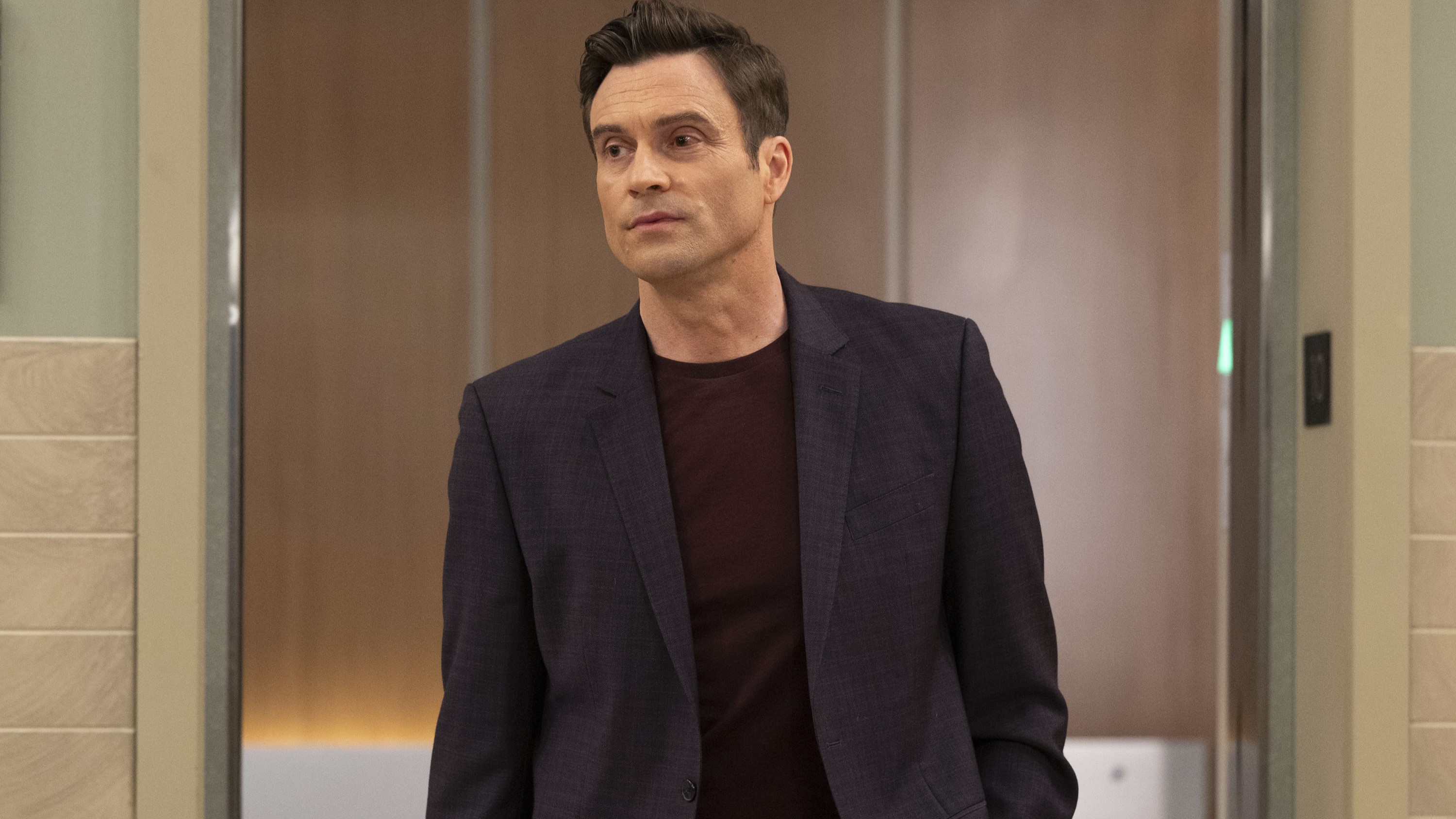 Daniel Goodard as Henry stepping off the elevator in General Hospital