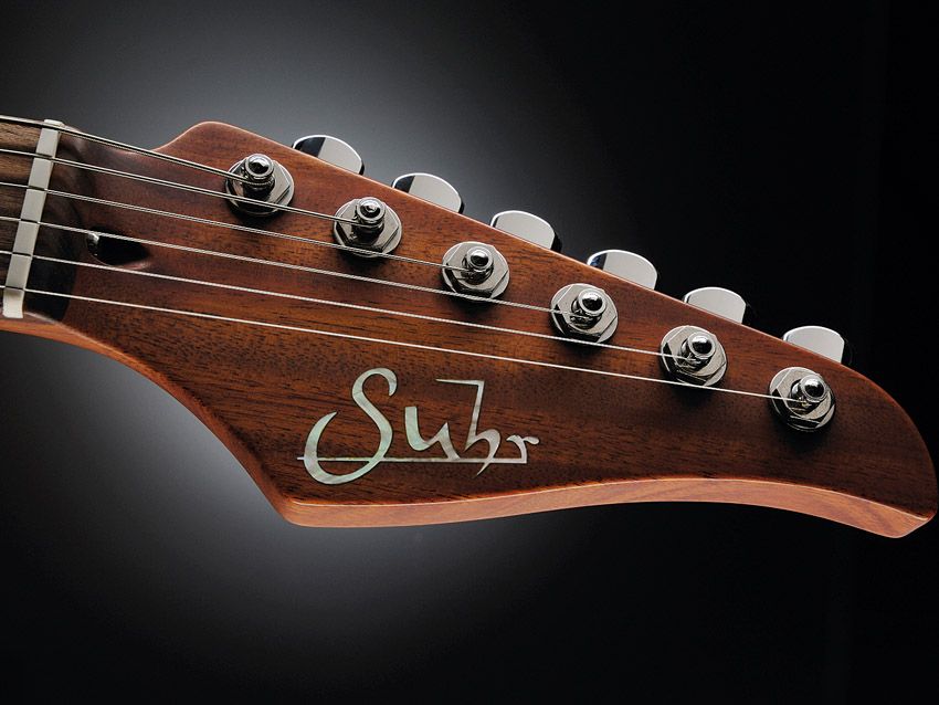 Sperzel locking tuners help to keep things stable