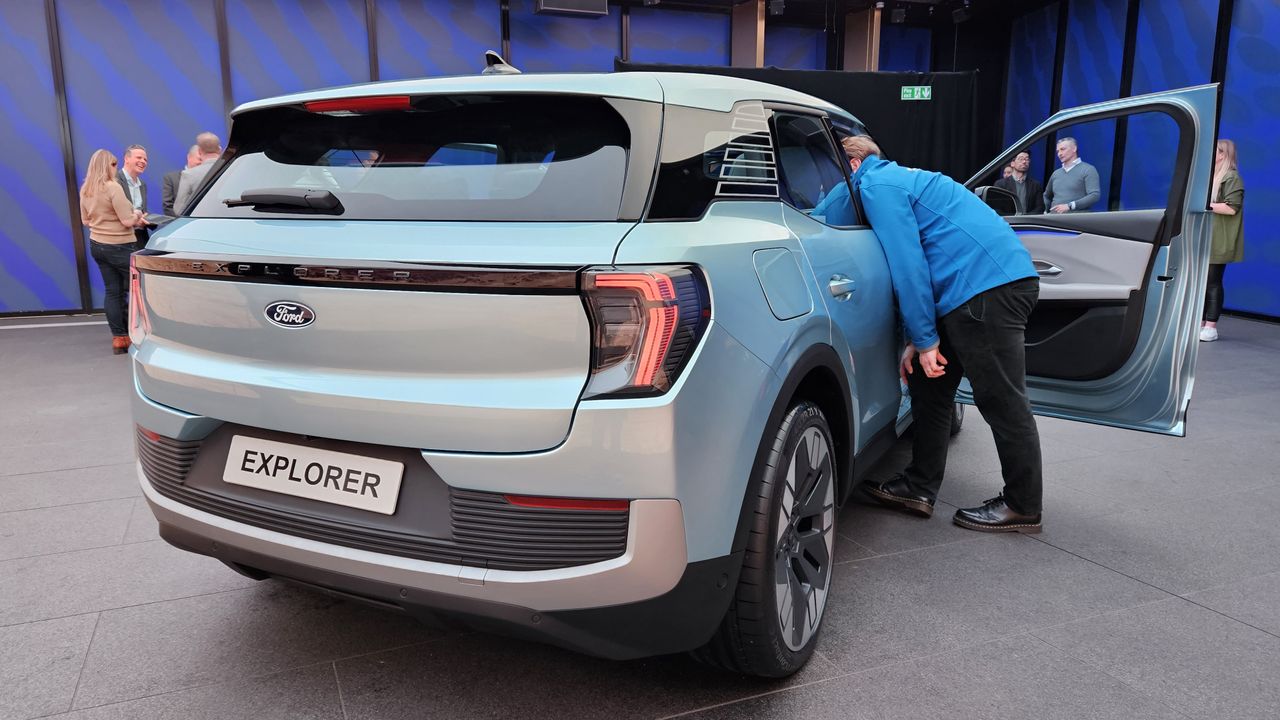 Ford Explorer EV