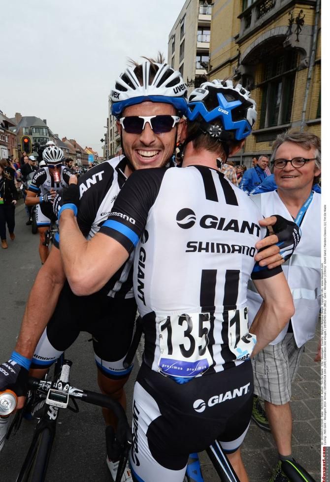 John Degenkolb (Giant-Shimano) hugs a teammate