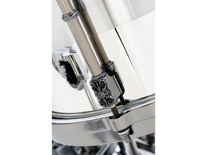 The chunky Warlord tube lugs sport Swarovski crystals. This is not a kit for introverts!
