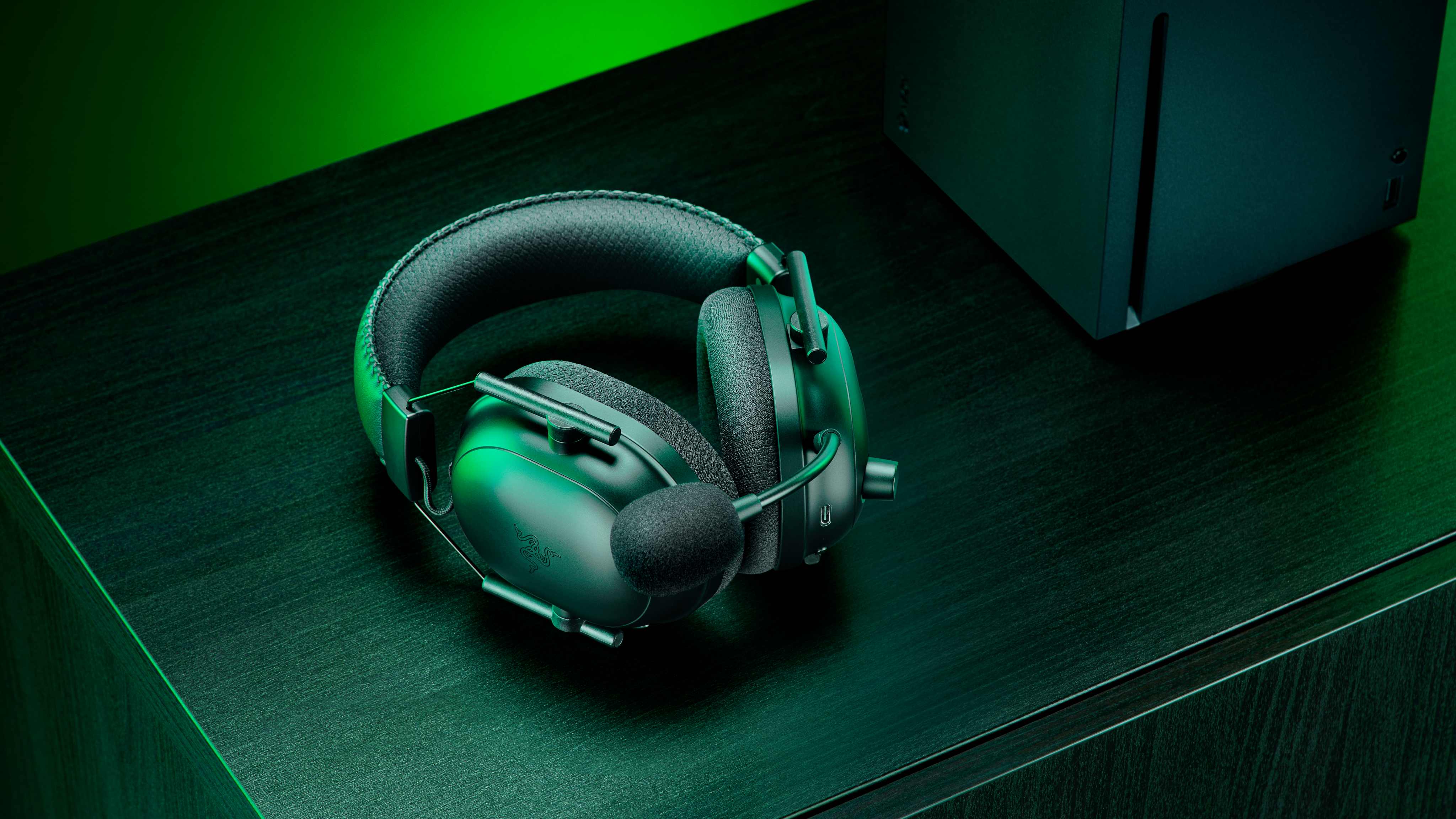 Image of the Razer BlackShark V2 Pro for Xbox.