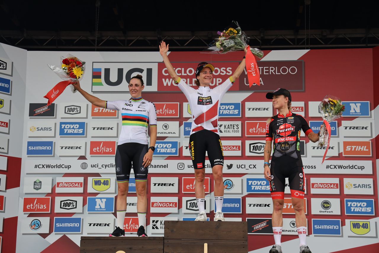 Lucinda Brand, Marianne Vos and Denise Betsema on the World Cup podium in Waterloo