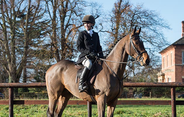 Helite Hunt Coat Jo 2