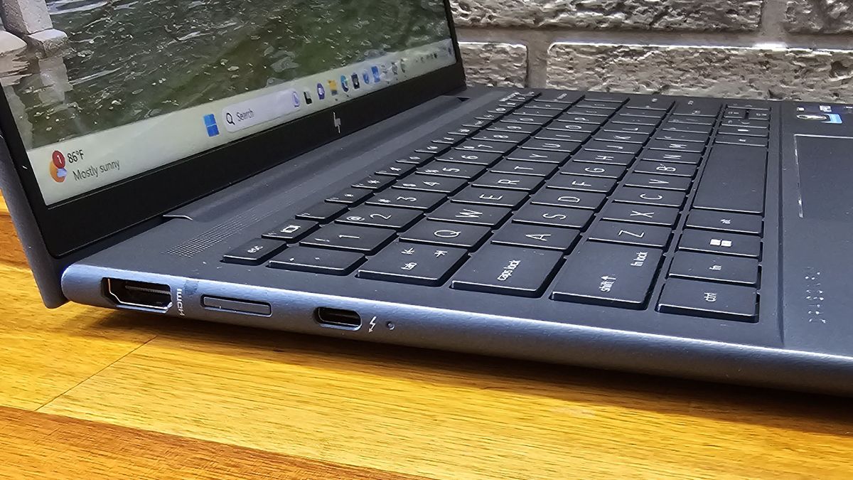 HP Dragonfly G4 Review: Minor Additions and Adjustments | Tom's Hardware