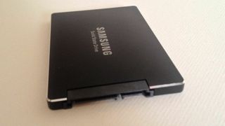 Samsung 845DC EVO 480GB front on