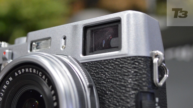 Fujifilm 100S review