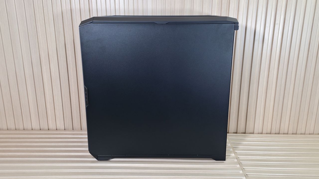 Cooler Master HAF II 500- Case outside