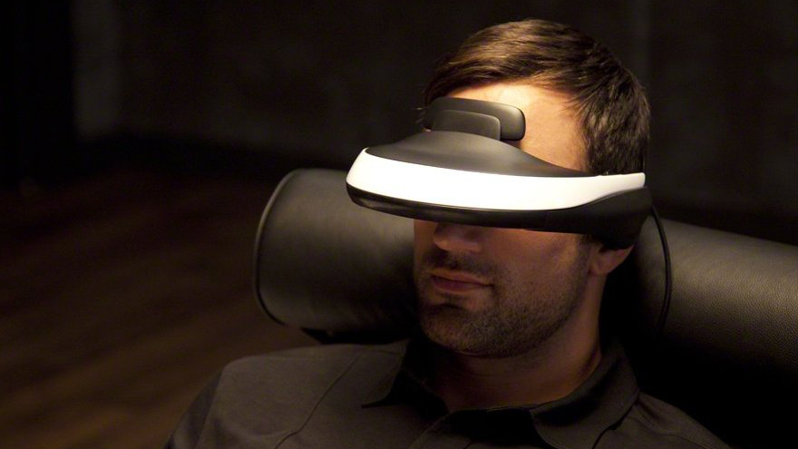 Why Sony&#039;s Personal 3D viewer is game-changing