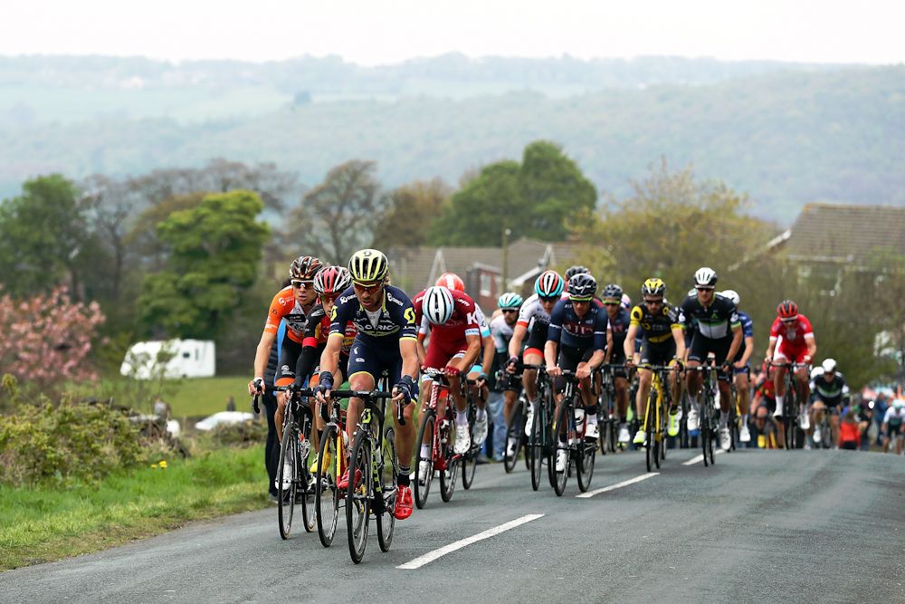The peloton in action on the summet of the Cote de Deepcar during stage 3 of the 2017 Tour de Yorkshire