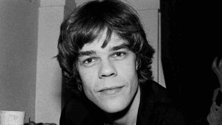 David Johansen posing for a photograph in 1979