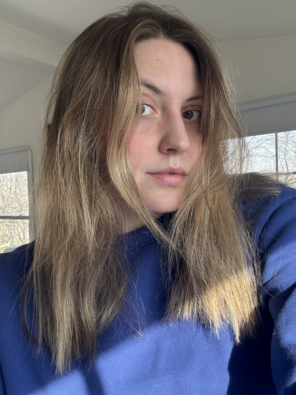 Sophia Vilensky after using Oi mousse and air-drying her hair.