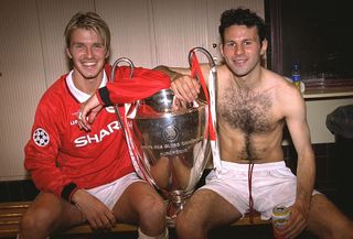 David Beckham in 1999 with team mate Ryan Giggs after teh MAn Utd win against Bayern Munich.