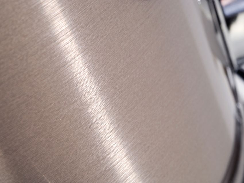 Grey steel is one of four plastic wrap finishes offered in the basic Horizon HX series, alongside snow white, black and burgundy