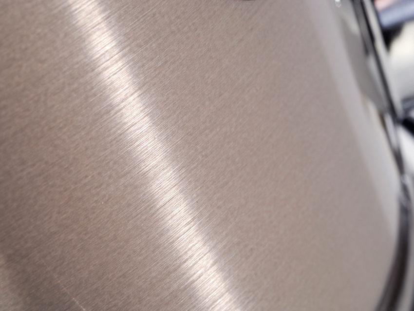 Grey steel is one of four plastic wrap finishes offered in the basic Horizon HX series, alongside snow white, black and burgundy