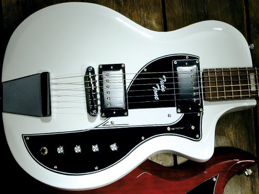 Airline Twin Tone £360