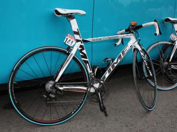 Bbox-Bouygues Telecom used Time's striking RXR Ulteam this season.