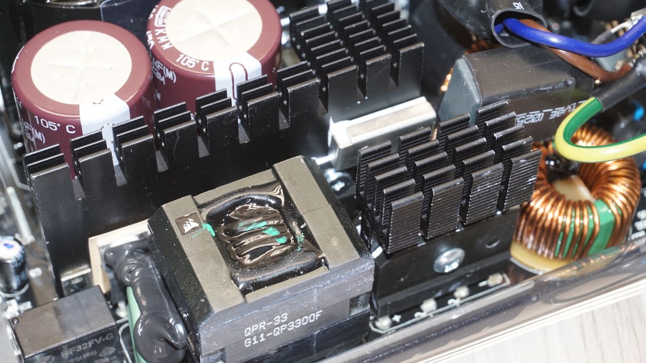 Corsair RM850x Shift 850W ATX 3.1