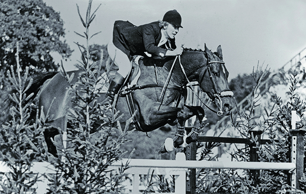Eddie Macken and Boomerang in the Hickstead Derby