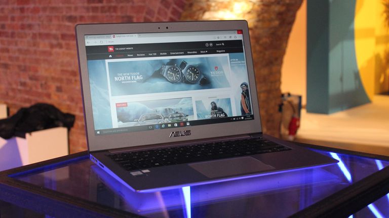 2. Asus ZenBook UX303UA