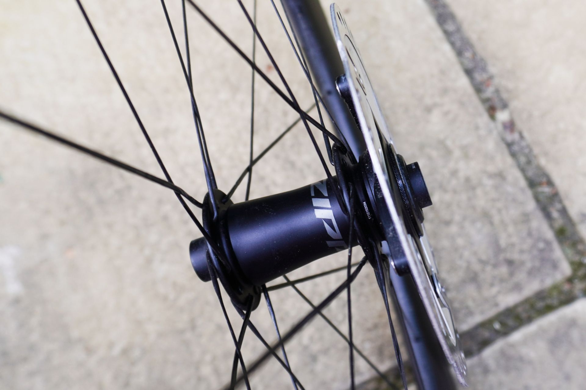 Zipp 404 Firecrest hub
