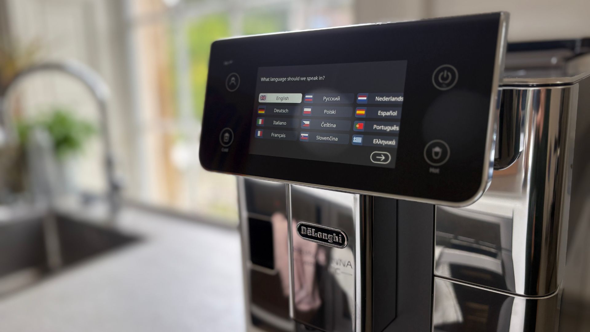 Testing the De&#039;Longhi Primadonna Aromatic Coffee Machine