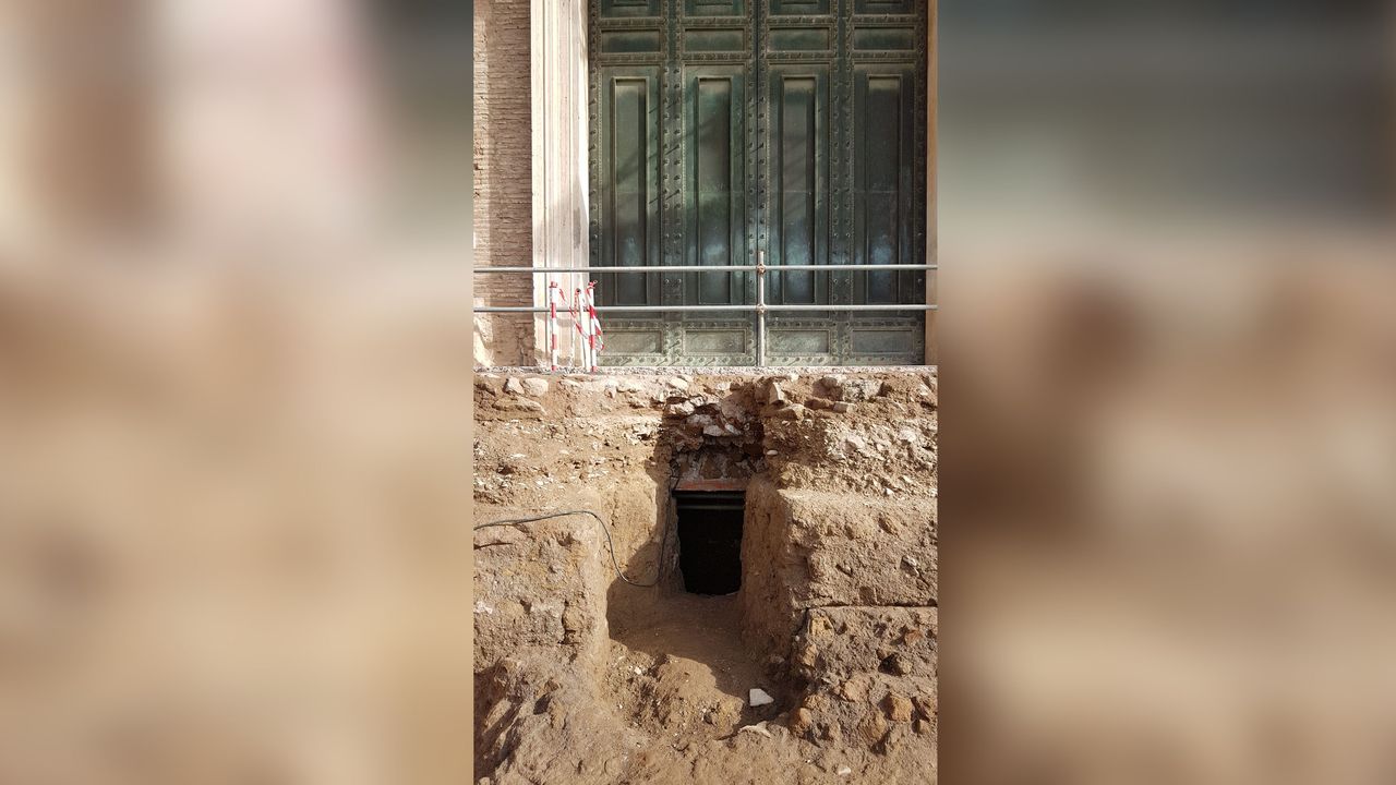 The temple was found beneath what once it would have been the Curia and Comitium beside the Roman Forum &ndash; the meeting and voting place of the city's public assemblies.