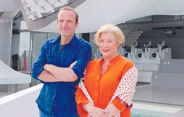 Caroline Quentin and Piers Taylor’s enjoyable (for us and them) tour continues with four incredible coastal homes.