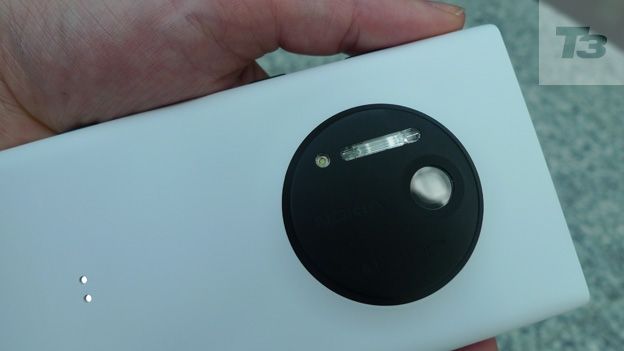 Nokia Lumia 1020 review