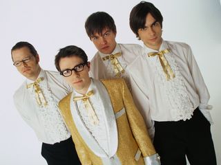 Weezer with Mikey Welsh (second from right) in 2001