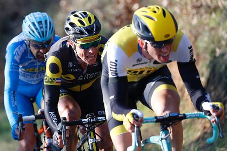 Sep Vanmarcke (LottoNl-Jumbo) leads the attack