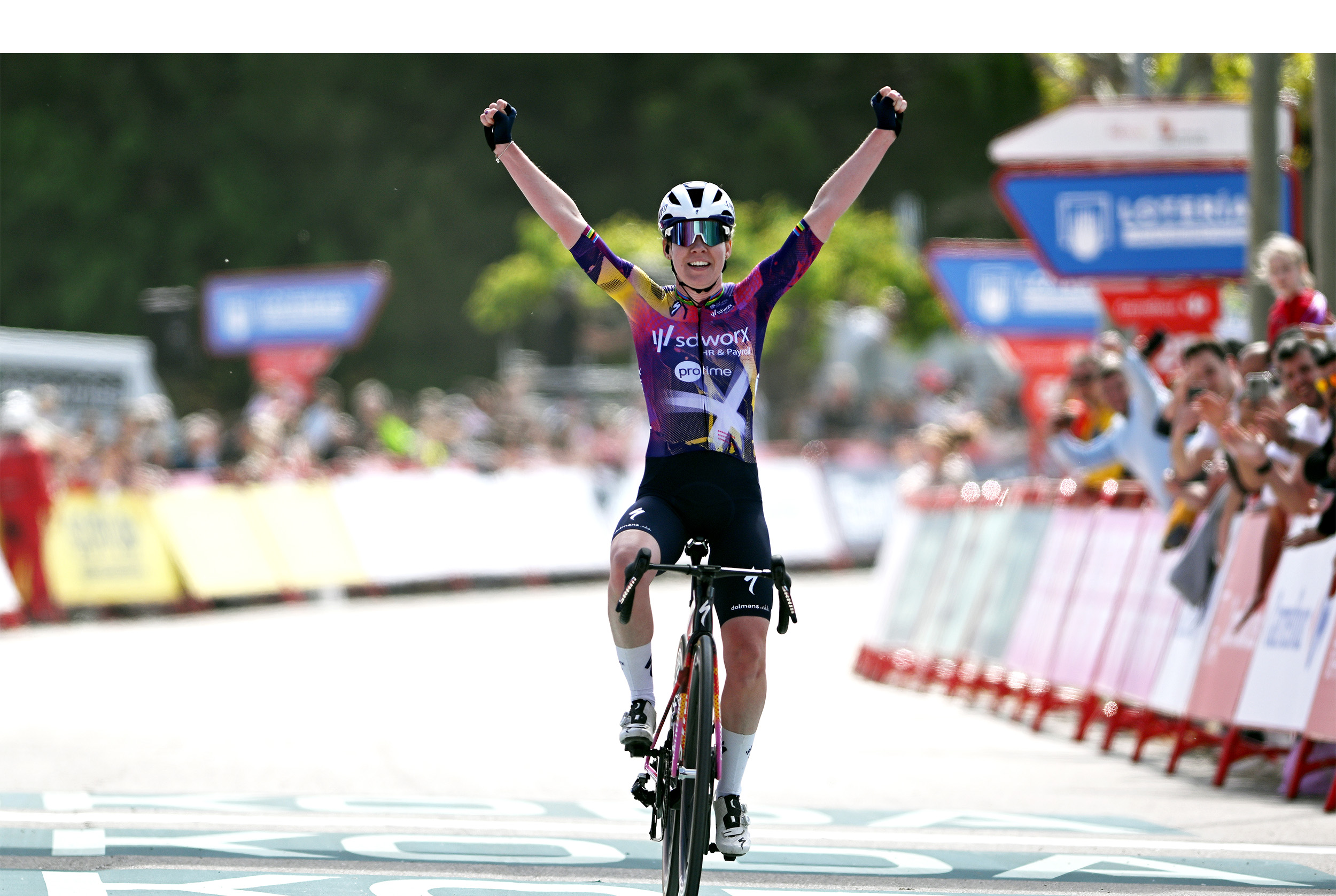Anna van der Breggen wins stage four of La Vuelta Femenina