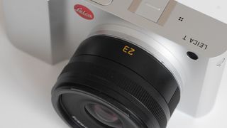 Leica T