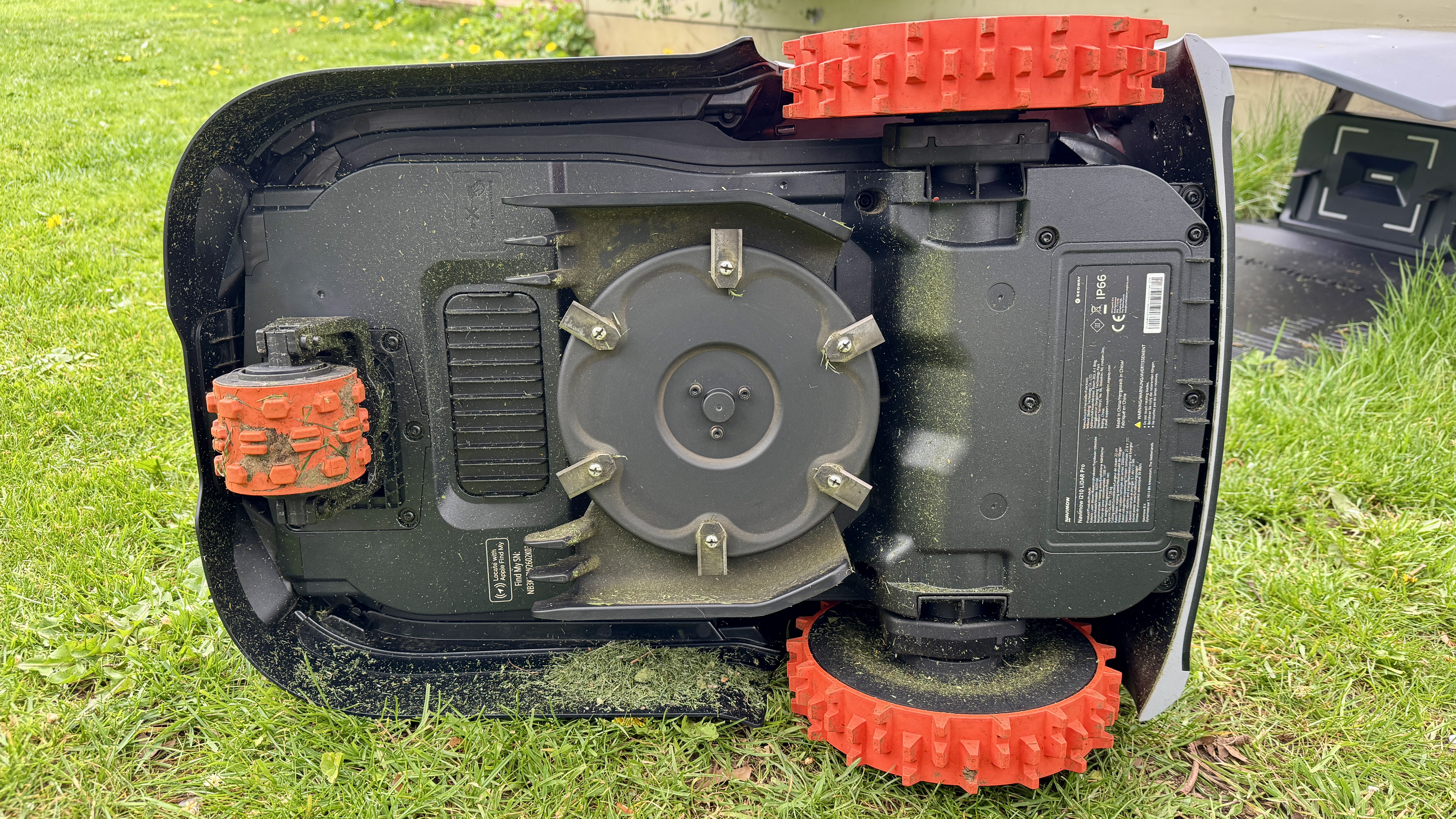 Segway Navimow i210E LiDAR Pro underside after cutting grass