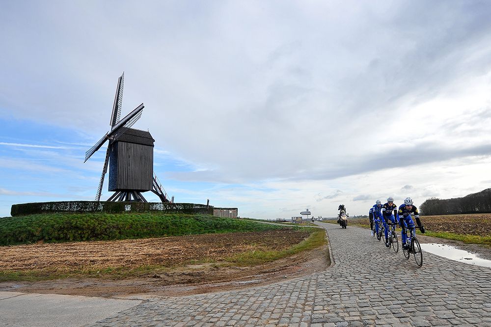 Etixx-Quickstep pre-ride the Tour of Flanders route