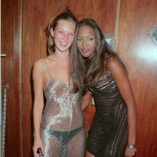 Kate Moss and Naomi Campbell showcasing 90s fashion trends