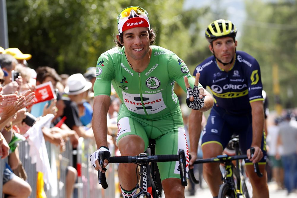 Michael Matthews (Sunweb) in green