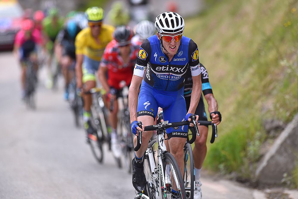 Dan martin drives the pace at the front of the lead group on the final climb during stage 5 at the Criterium du Dauphine