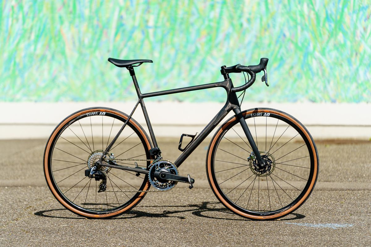 Open’s new MIN.D. California is a US-made 775g superbike frame ...