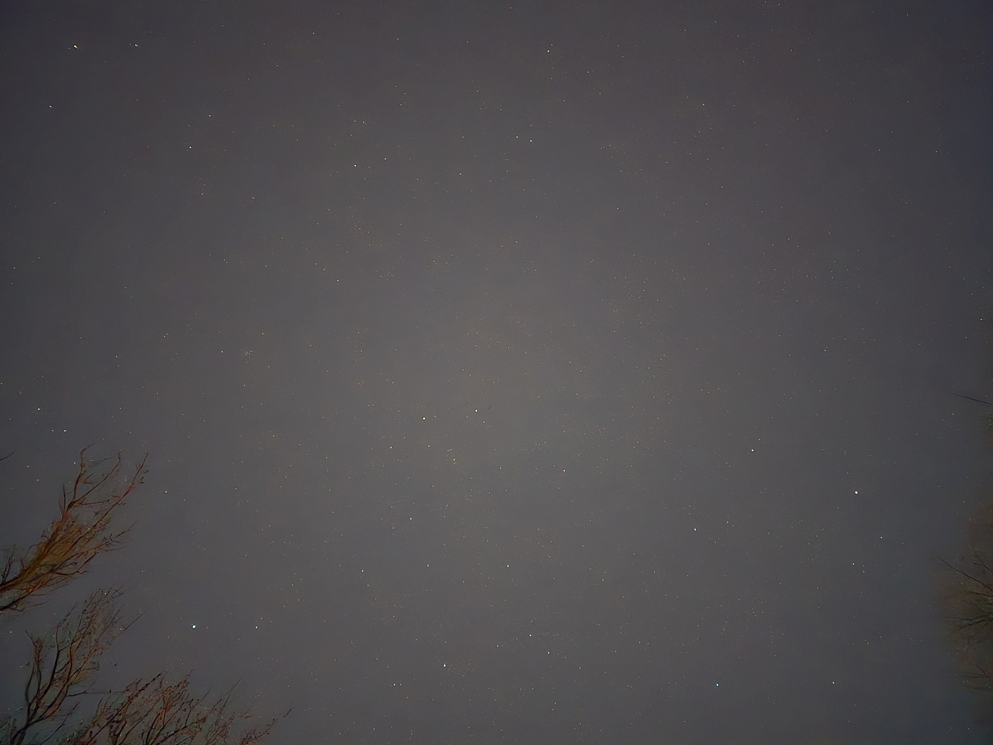 Samsung Galaxy S24 Ultra astrophotography using night mode.