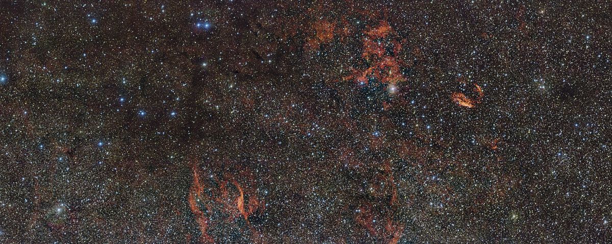 'buried Giants' In Space Set Crimson Space Clouds Aglow (video, Photos 