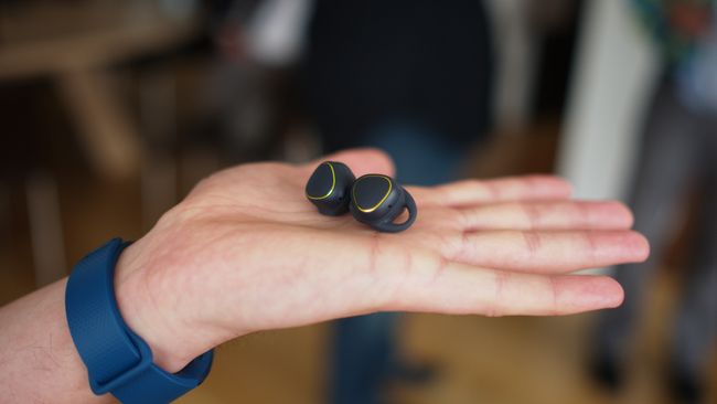 samsung gear iconx spotify