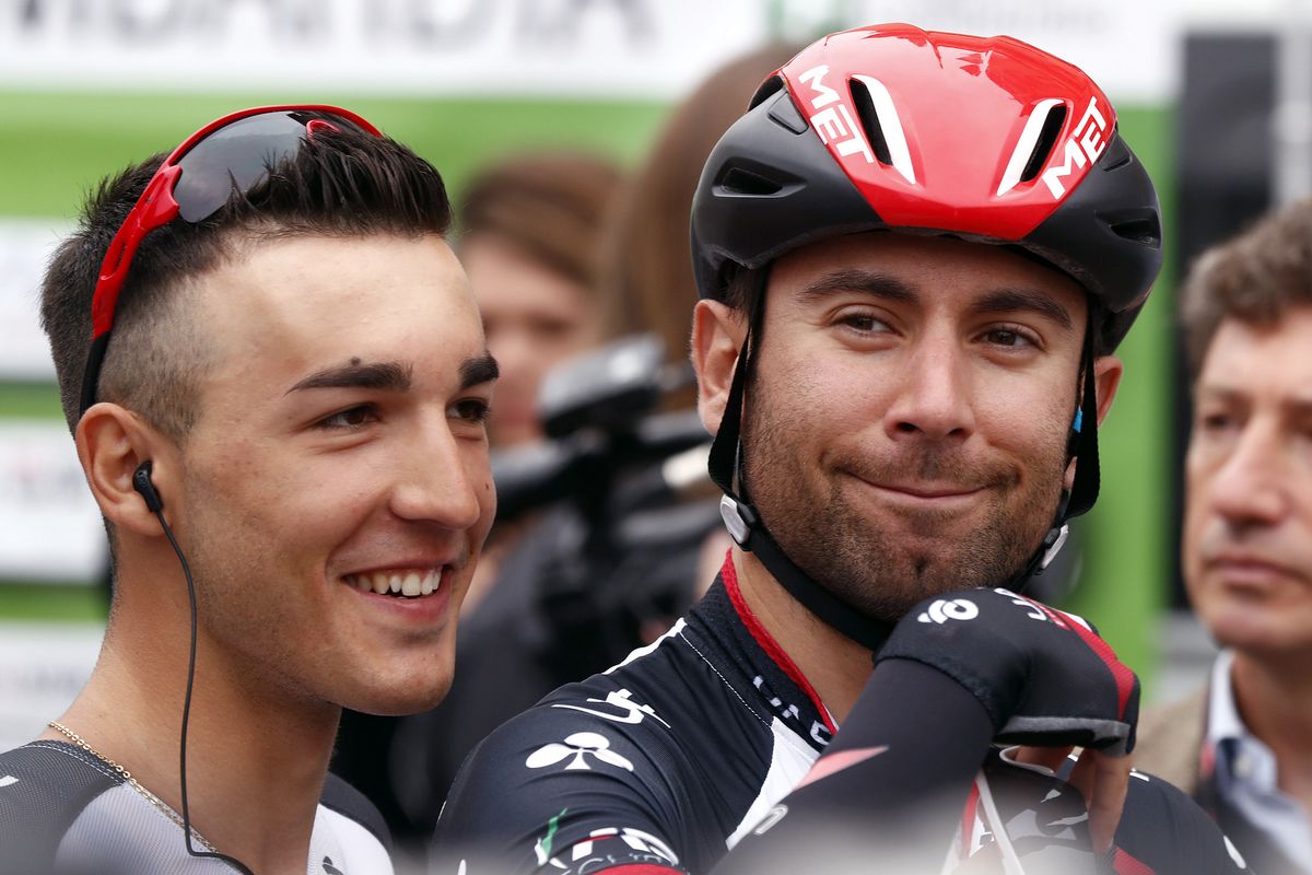 Valerio Conti and Diego Ulissi at the start
