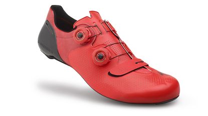 The shoes: Specialized S-Works 6