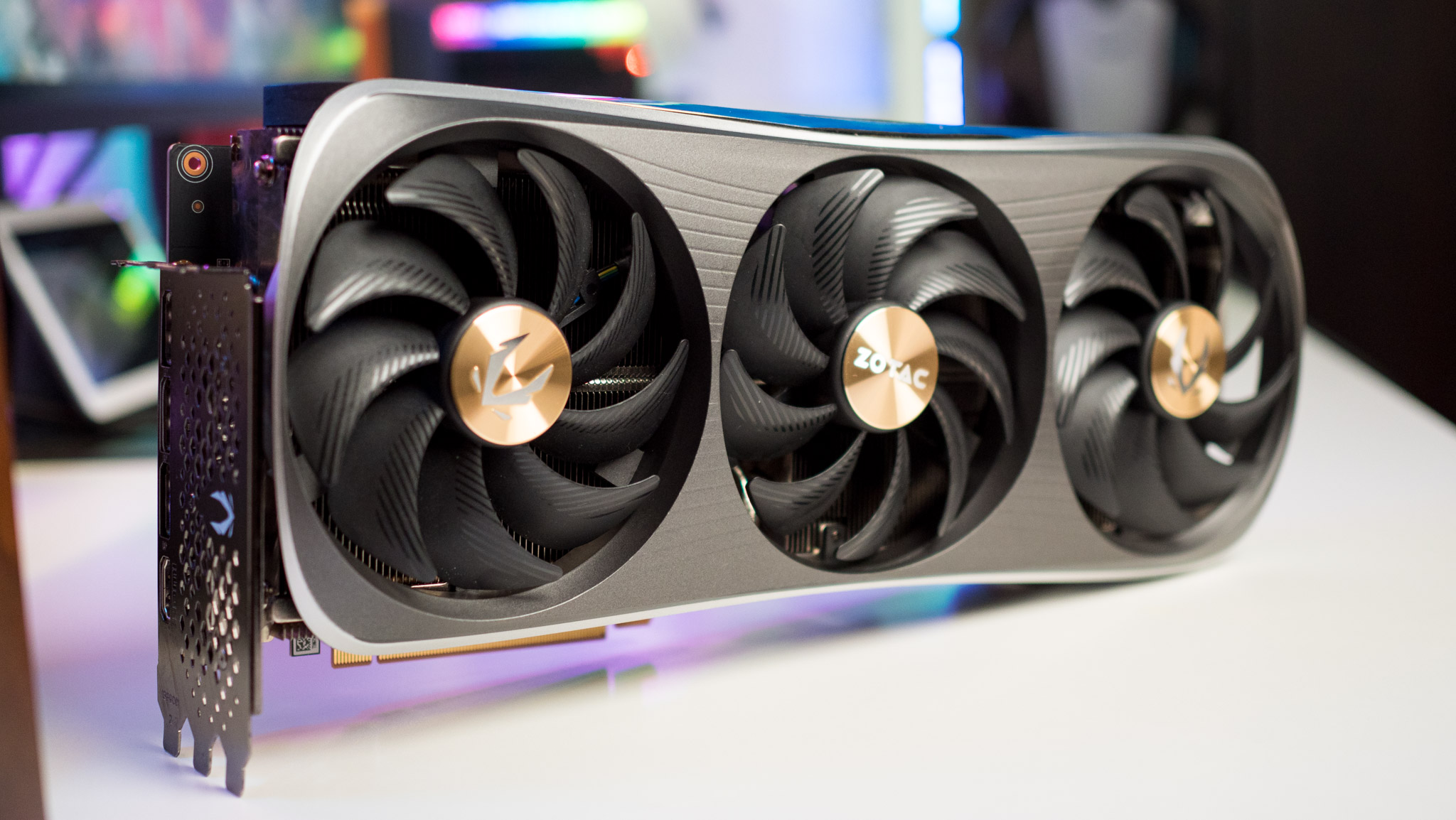 Zotac GeForce RTX 4090 AMP Extreme AIRO review: The definition of ...