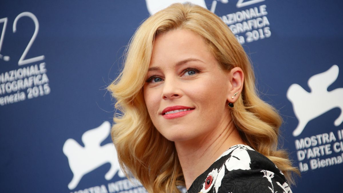 Elizabeth Banks to direct and star in Universal's The Invisible Woman