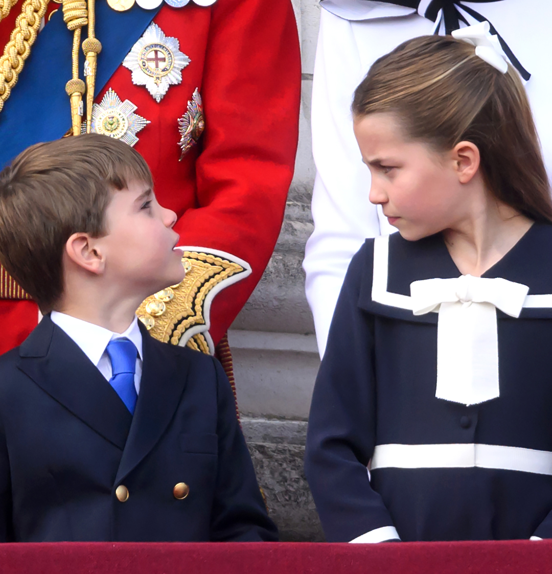 Princess Charlotte giving Prince Louis a stern look at Trooping the Colour