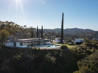 richard neutra's lord house in los angeles, aerial