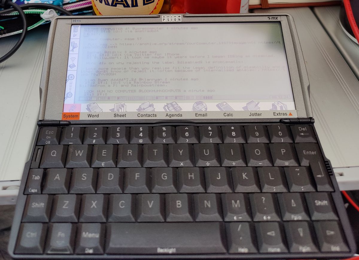 Close-up of Kian Ryan's Psion 5MX to Raspberry Pi serial interface